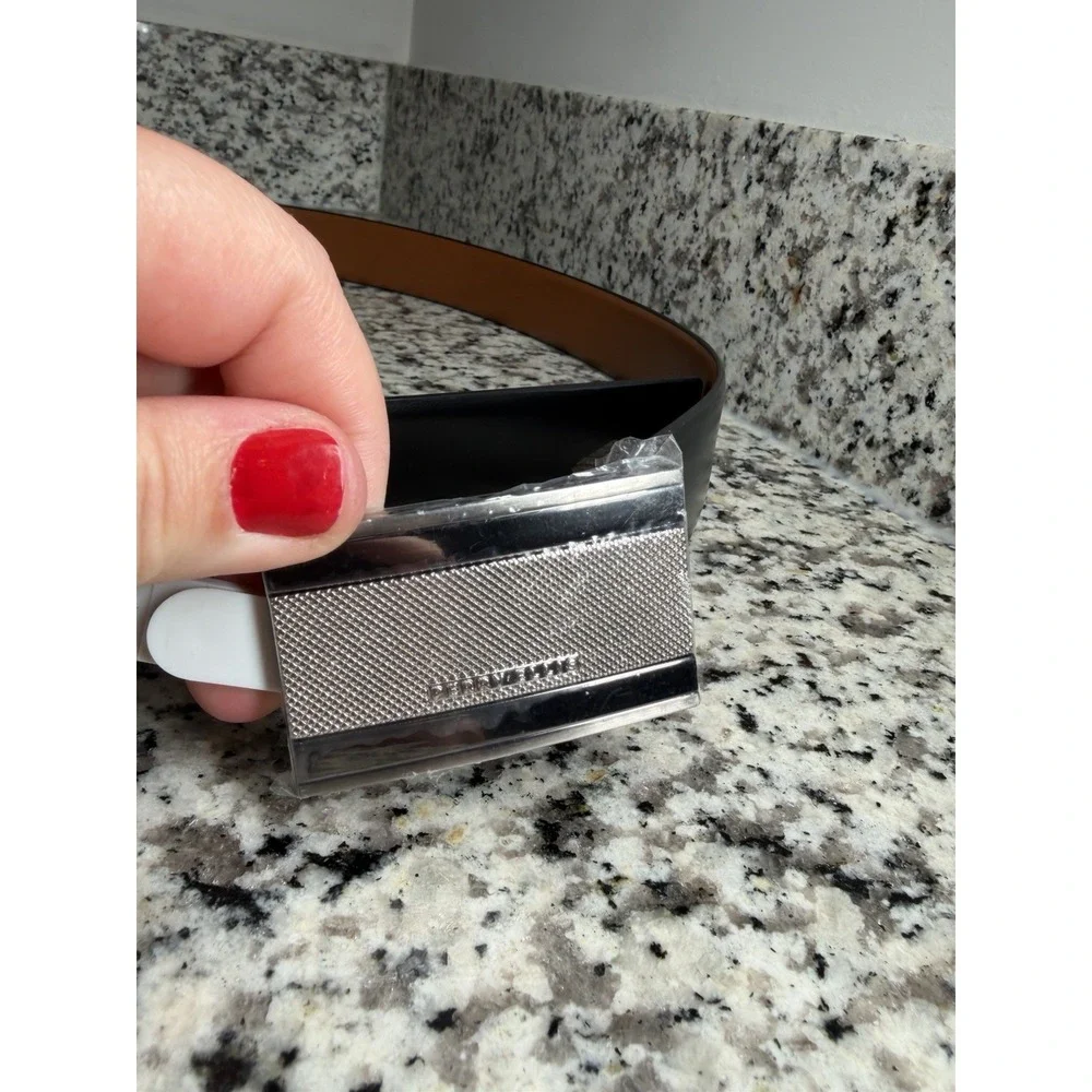 Perry Ellis product stylish